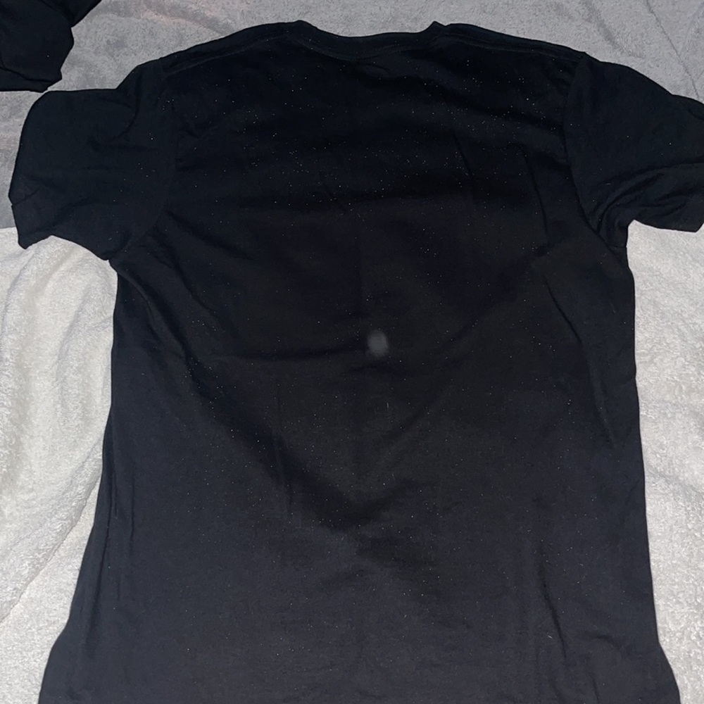 Supreme Tee - Picture 2 of 3